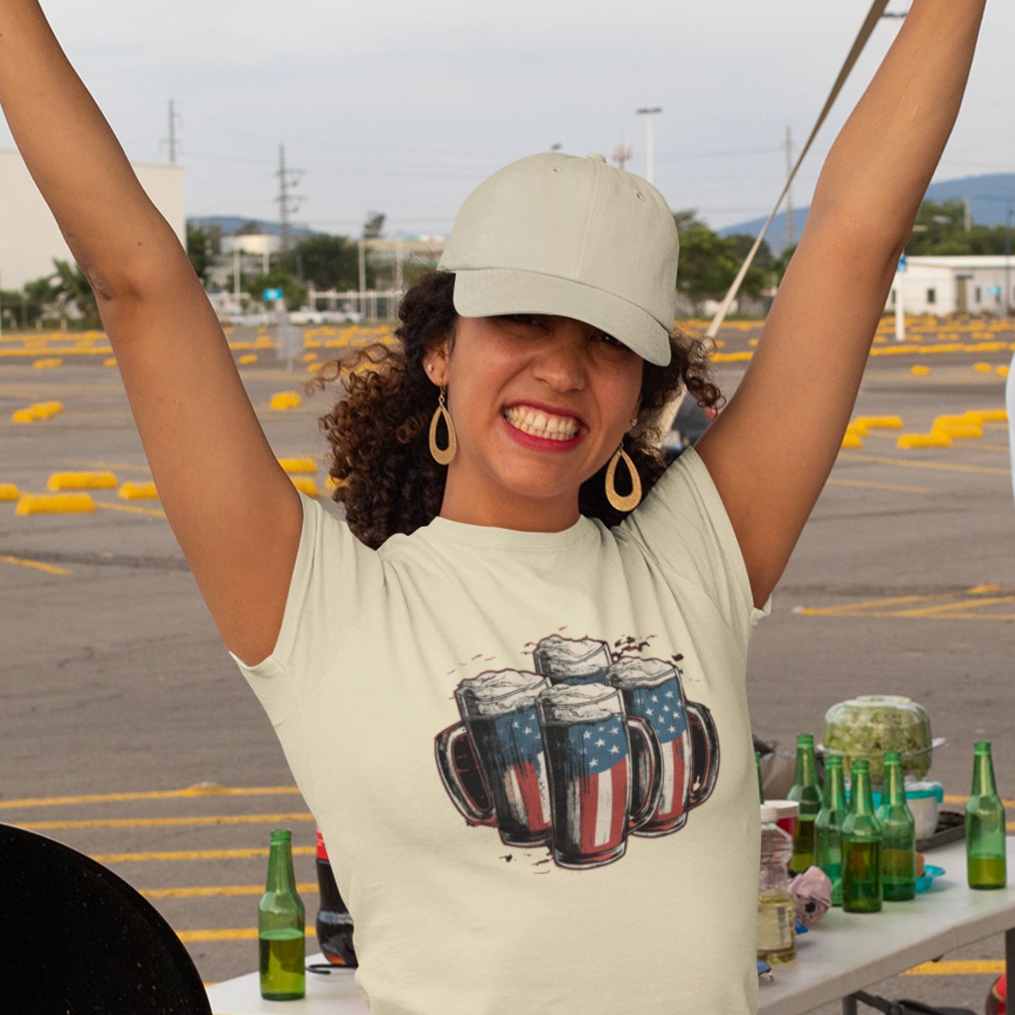 USA Flag Beer Glass Unique Print round Neck short sleeve T-Shirt for men Women.