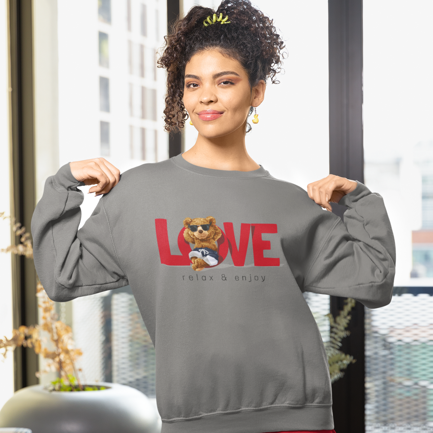 Roundneck oversized streetwear Sweatshirt for women